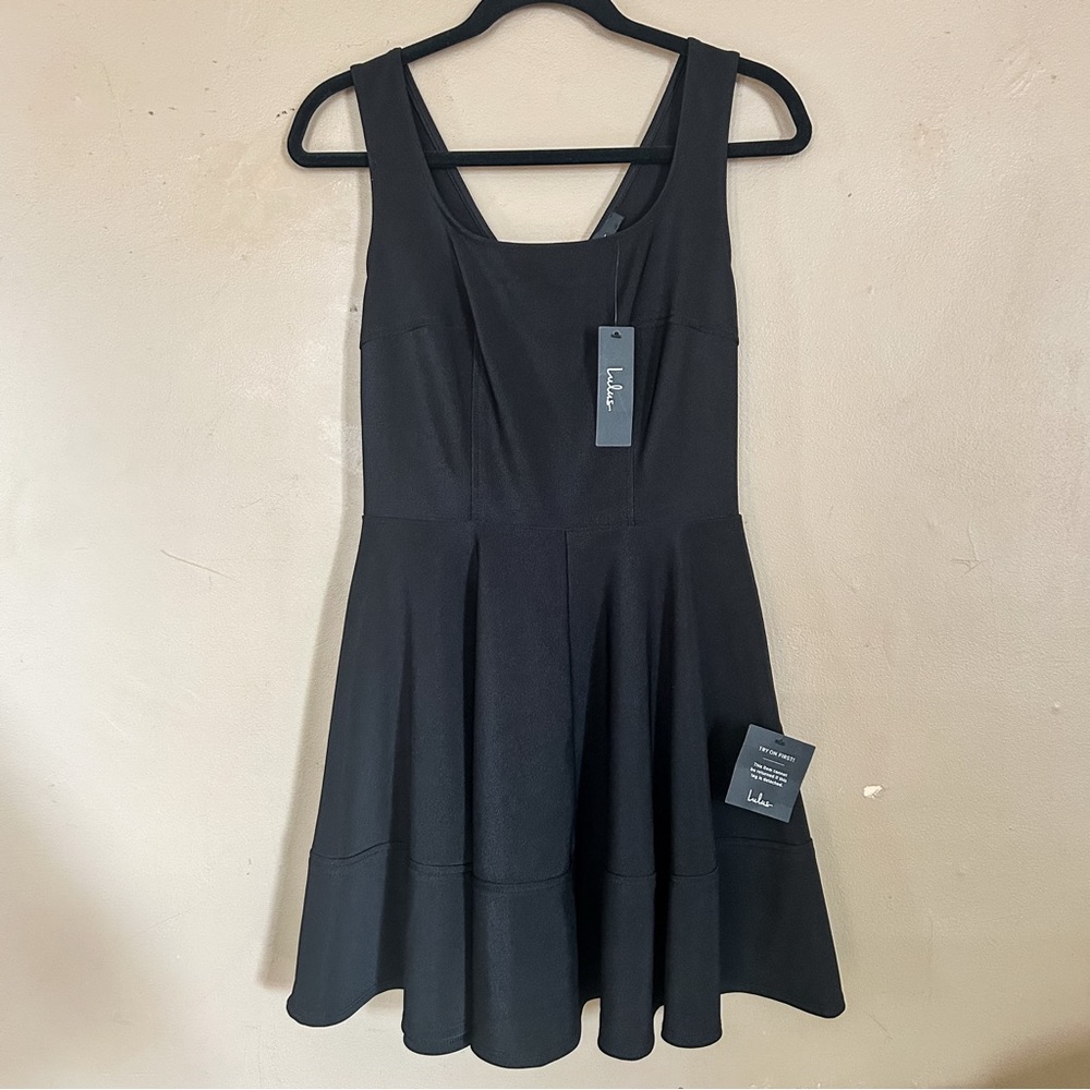 Lulus Home‎ Before Daylight Black Fit & Flare Dress – NWT
Size M Date Night